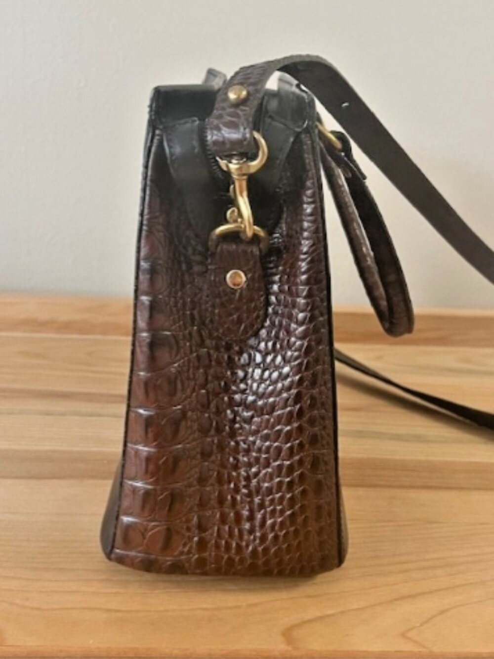 Brahmin Black & Brown Leather Satchel – Croc‑Embossed Trim, Crossbody Strap - Picture 5 of 7